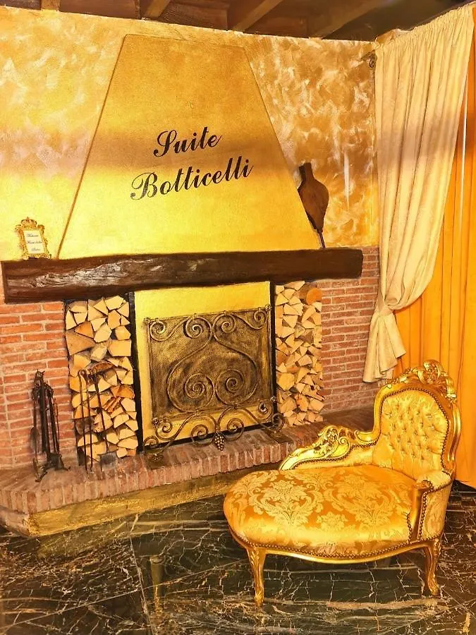 Suite Botticelli Albavilla Italy