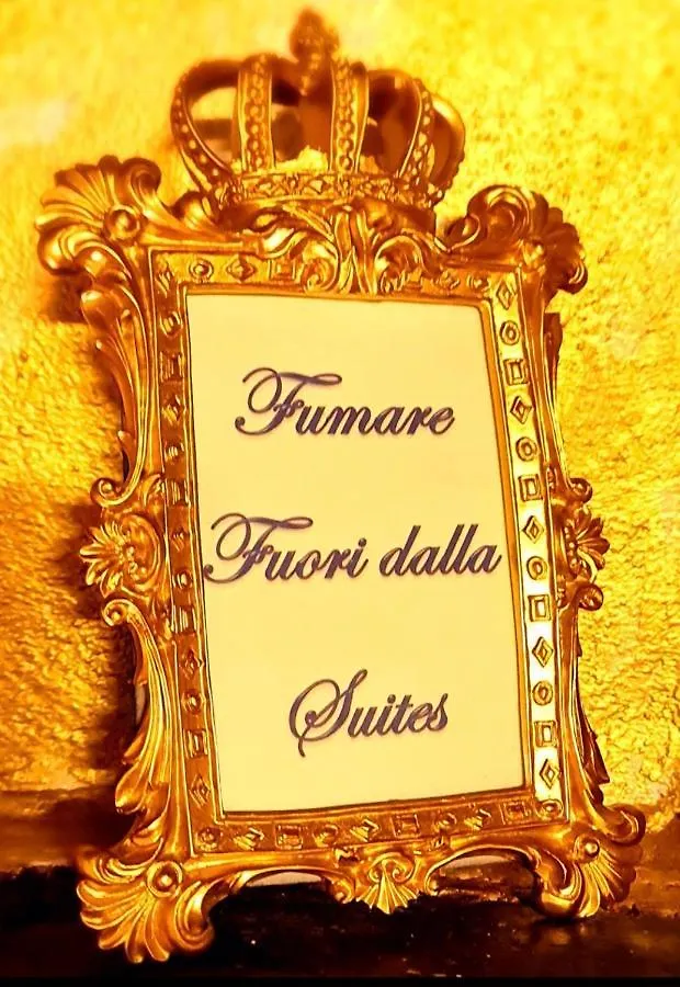 Love hotel Suite Botticelli Albavilla Italy